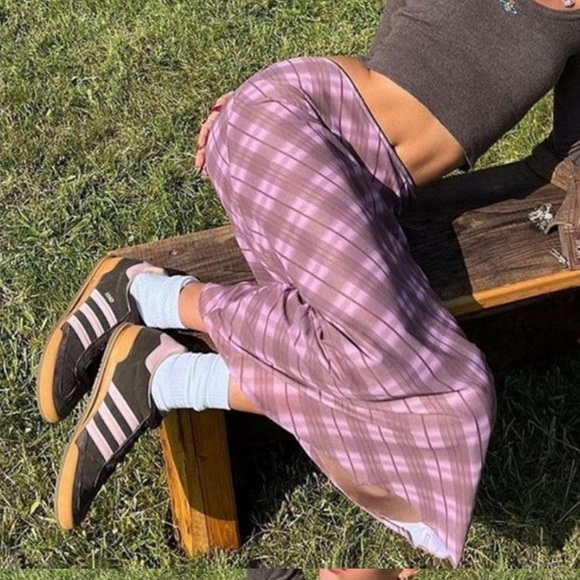 Pink and Brown Plaid Midi Skirt - Picture 3 of 4